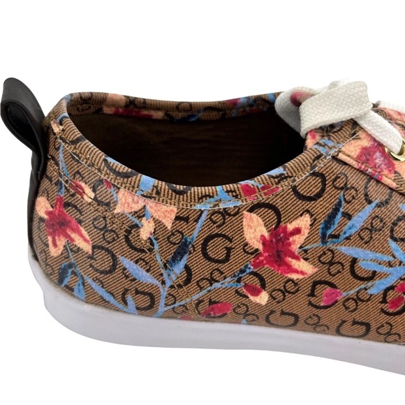 Guess NEW Goodlie Floral Patterned Coated Canvas Sneakers Lace-Up, Women’s Sz 10 - Picture 7 of 11